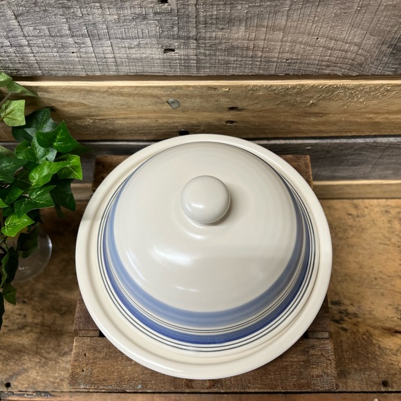 Vintage Pfatlzgraff Rio Round Butter/Cheese Dish with Lid - Picture 3 of 6